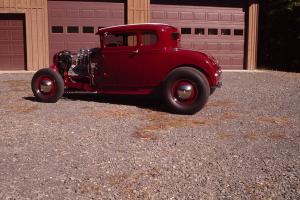 1930 Ford Vintage Traditional Hot Rod Coupe