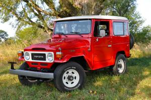 1983 Toyota Land Cruiser FJ40 - Factory PS and A/C Photo