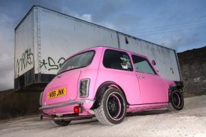  MiniWorld Feature Car Beautiful Pink Mini  Photo