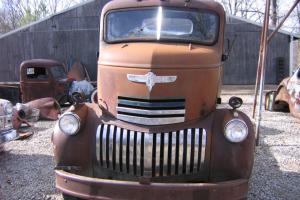  Chevrolet COE truck - 1946 complete vehicle - ideal car hauler or pickup  Photo
