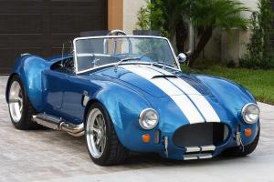 BRAND NEW 535HP BEAUTY -  Guardsman Blue with Pearl Stripes - Custom Iconic 427