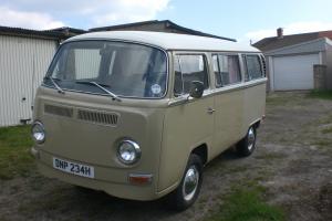  1969 VW Early bay window LHD cali import SOLID rust free van. MOT Photo