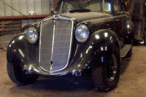 1935 Hupmobile Model T Series 527 Right Hand Drive