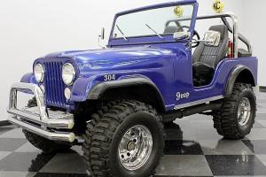 STRONG 304 AMC V8, BEAUTIFUL ELECTRIC BLUE, 33 INCH TIRES, CLASSIC CJ5!