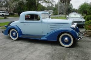 1933 Oldsmobile Sports Coupe