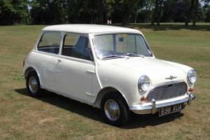  1961 Morris mini minor delux in super condition 