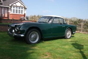  TRIUMPH TR4 GREEN 1964  Photo