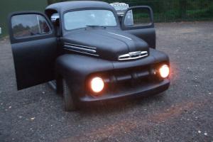  FORD PICKUP 1952 F1 HOTROD 350 CHEVY ENGINE RATROD CLASSIC AMERICAN  Photo