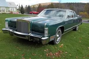 1977 Lincoln Town Car 2 Door Coupe Photo