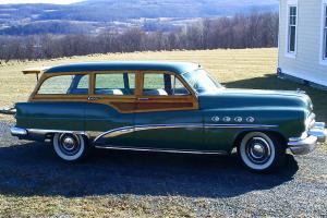 WOODY WAGON ~ 1953 Buick Roadmaster Estate Wagon