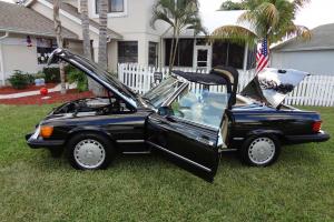 1988 Mercedes Benz 560SL Convertible with Hard Top  Florida Car Florida Title