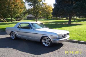 1965 MUSTANG LOWERED CUSTOM ONE OF A KIND RESTO/MOD