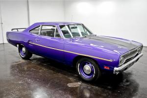 1970 Plymouth Road Runner 440 V8 4 speed Automatic PS Dual Exhaust Tach