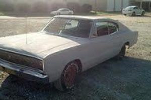 1967 DODGE CHARGER GREAT BUILDER SOLID RUNS EXTRA PARTS Photo