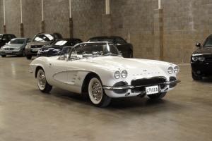  1961 chevrolet corvette roadster  Photo