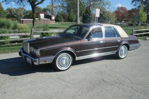 1982 Lincoln Continental Brown/Tan 40K orig miles