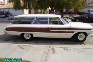 null Country Squire Station Wagon