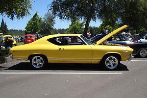 1969 Chevelle Beautiful Pearl Yellow Classic with Perfect Body & Paint