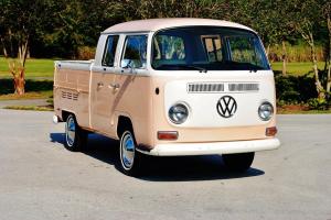 Very rare and stunning 1968 Volkswagen Vanagon Double Cab must see drive sweet Photo