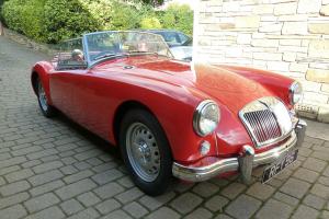  MGA TWIN CAM ROADSTER 1959 ORIGINAL UK CAR FULLY RESTORED OUTSTANDING CONDITION 
