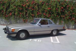 1988 Mercedes Benz 560SL Convertable with Hard Top