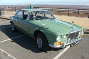  DAIMLER 4.2 SOVEREIGN GREEN series 1 tax free MAY PX  Photo
