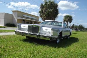 1979 Lincoln Mark V Base Coupe 2-Door 6.6L Photo