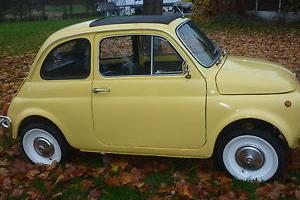  1971 FIAT 500 CLASSIC CAR SUNFLOWER YELLOW EXCELLENT CONDITION  Photo