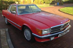  1988 MERCEDES 300 SL AUTO SIGNAL RED WITH CREAM LEATHER 