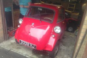 BMW ISETTA BUBBLE CAR IN RED Photo