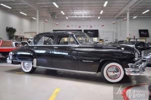Chrysler : Imperial Sedan Photo