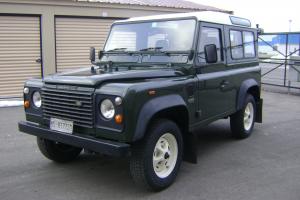 Land Rover : Defender 90