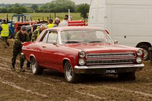 1966 MERCURY COMET FORD 289 V8 SBF. 2 DOOR IN RED. STACKED HEADLIGHTS, RARE ! Photo