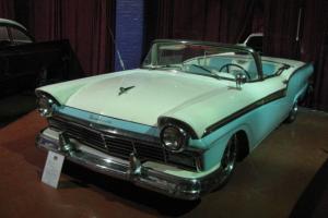 1957 Ford Fairlane convertible NO ROOF MECHANISM