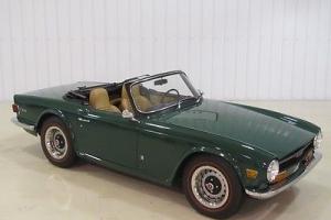 1972 Triumph TR-6 w/ OVERDRIVE-4 Speed Manual 2-Door Convertible Photo