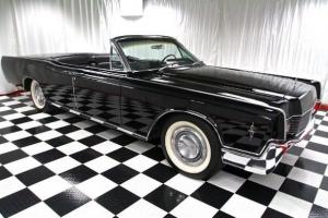 1966 LINCOLN CONTINENTAL CONVERTIBLE!!  ENTOURAGE CAR! GORGEOUS-MUST SEE!!