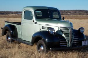 1941 PLYMOUTH PT-125 TRUCK