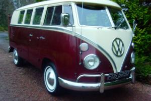 Volkswagen splitscreen Campervan Photo