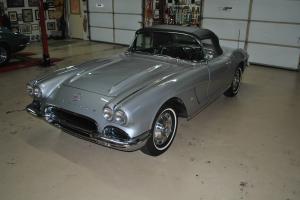 1962 CORVETTE ROADSTER FRAME OFF RESTORED
