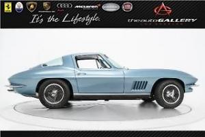 LAST YEAR OF THE CORVETTE STING RAY- MATCHING NUMBERS- VERY RARE COLOR COMBO- Photo