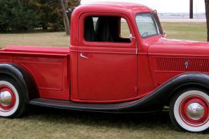 1937 Ford Pickup, Trophy winning Wolf in Sheep's Clothing, 5.2Ltr, 5-Spd Tremec Photo