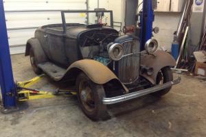 1932 FORD CABRIOLET - RARE EARLY PRODUCTION BARN FIND Photo