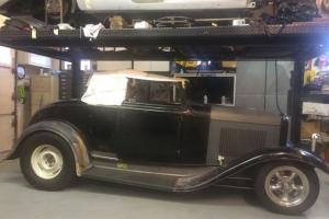 Henry Ford 1932 Cabriolet