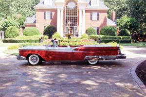 1959 Ford Sunliner Base 3.6L Convertible