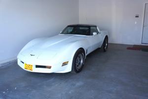 1981 Chevrolet Corvette White T-Tops All Original NICE Numbers Matching Photo