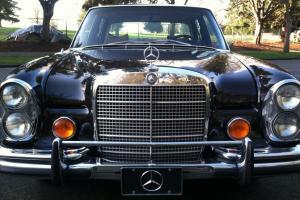 1971 Mercedes Benz 300SEL 3.5 300 SEL Heckflosse Fintail W109 air suspension V8