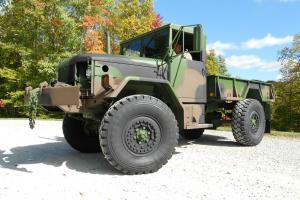 1970/89 Kaiser M35A2 bobbed 2.5 ton truck with Winch and Hard Top Photo