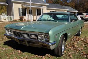1966 Chevy Impala SS - Willow Green