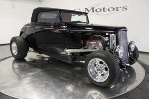 1934 Ford Custom Roadster