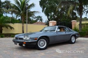 1989 Jaguar XJS Coupe**5.3 liter V12**heated seats**power windows**